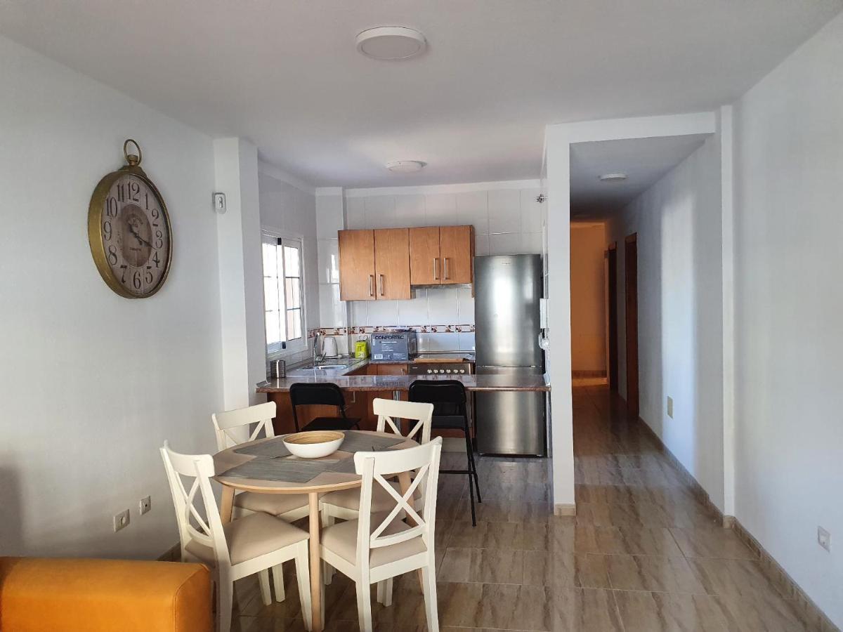 Heated Pool,parking,air,wifi Apartment