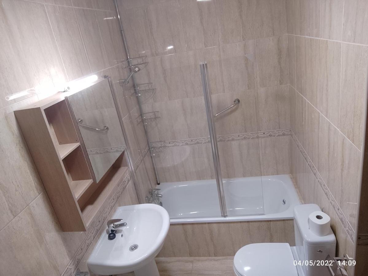 Heated Pool,parking,air,wifi Apartment