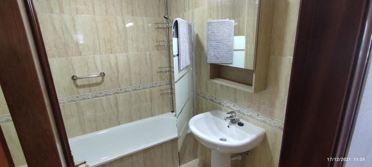 Heated Pool,parking,air,wifi Apartament *